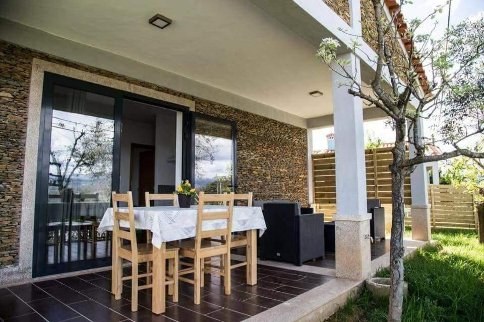Casas Do Paco - Casas De Ferias Cabeceiras de Basto Dış mekan fotoğraf